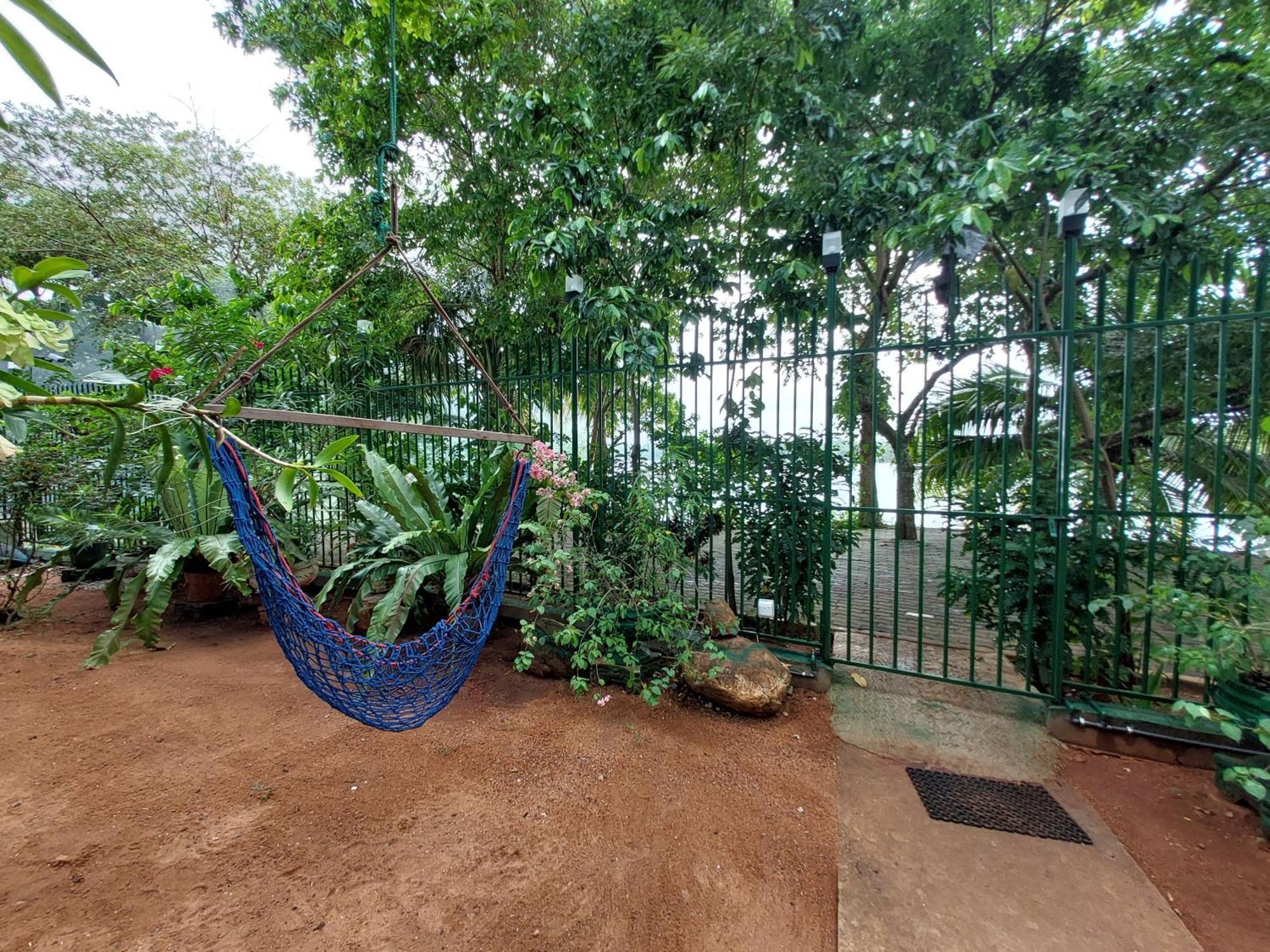Lake Wave Hotel Anuradhapura Exterior foto